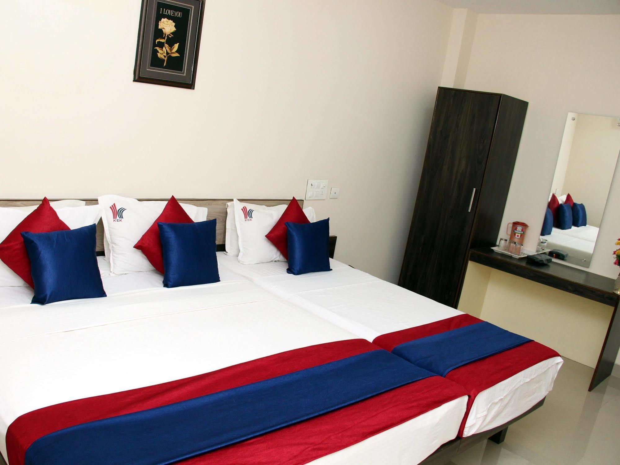 Kek Accommodation Chennai Eksteriør bilde