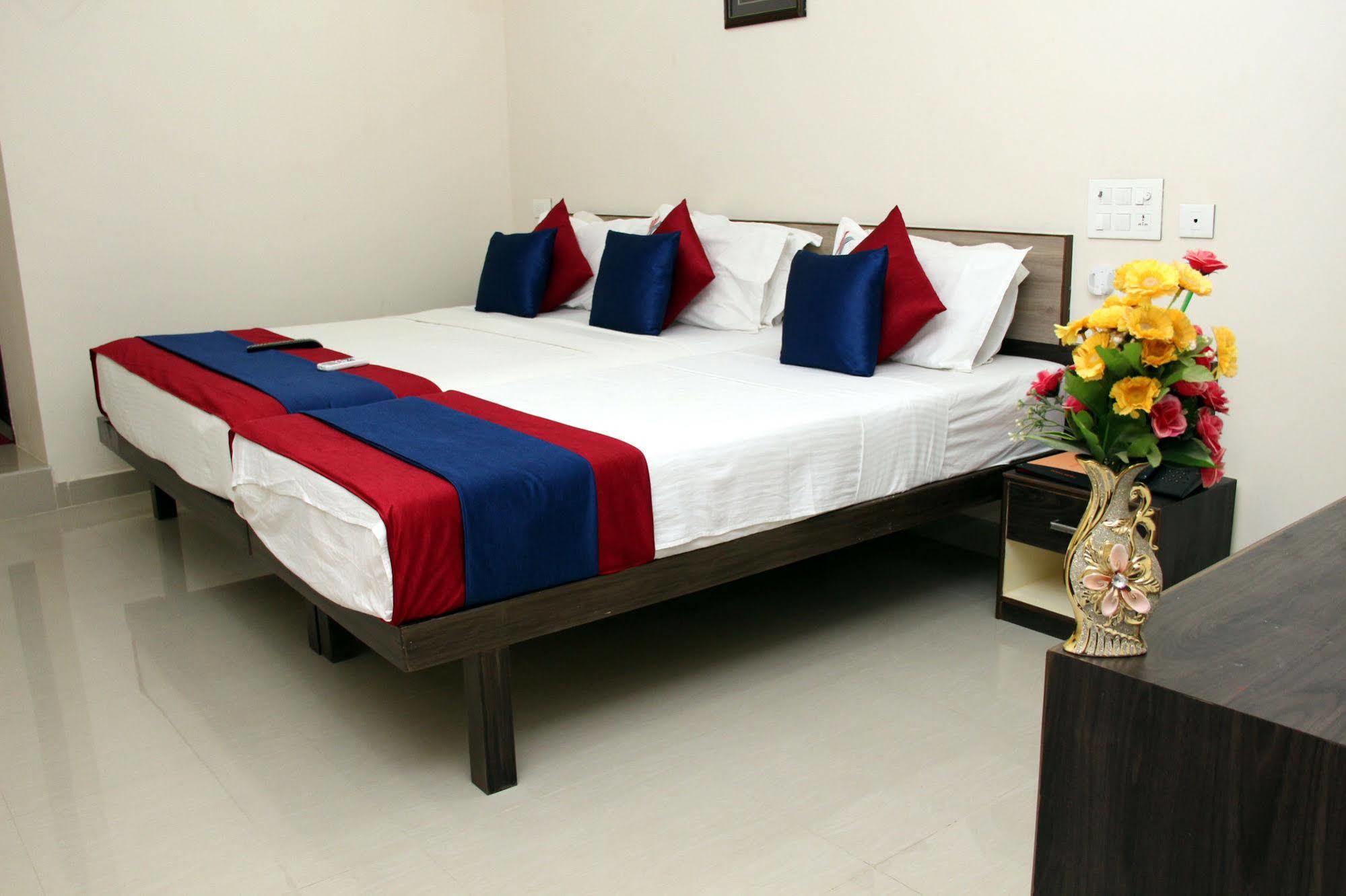 Kek Accommodation Chennai Eksteriør bilde