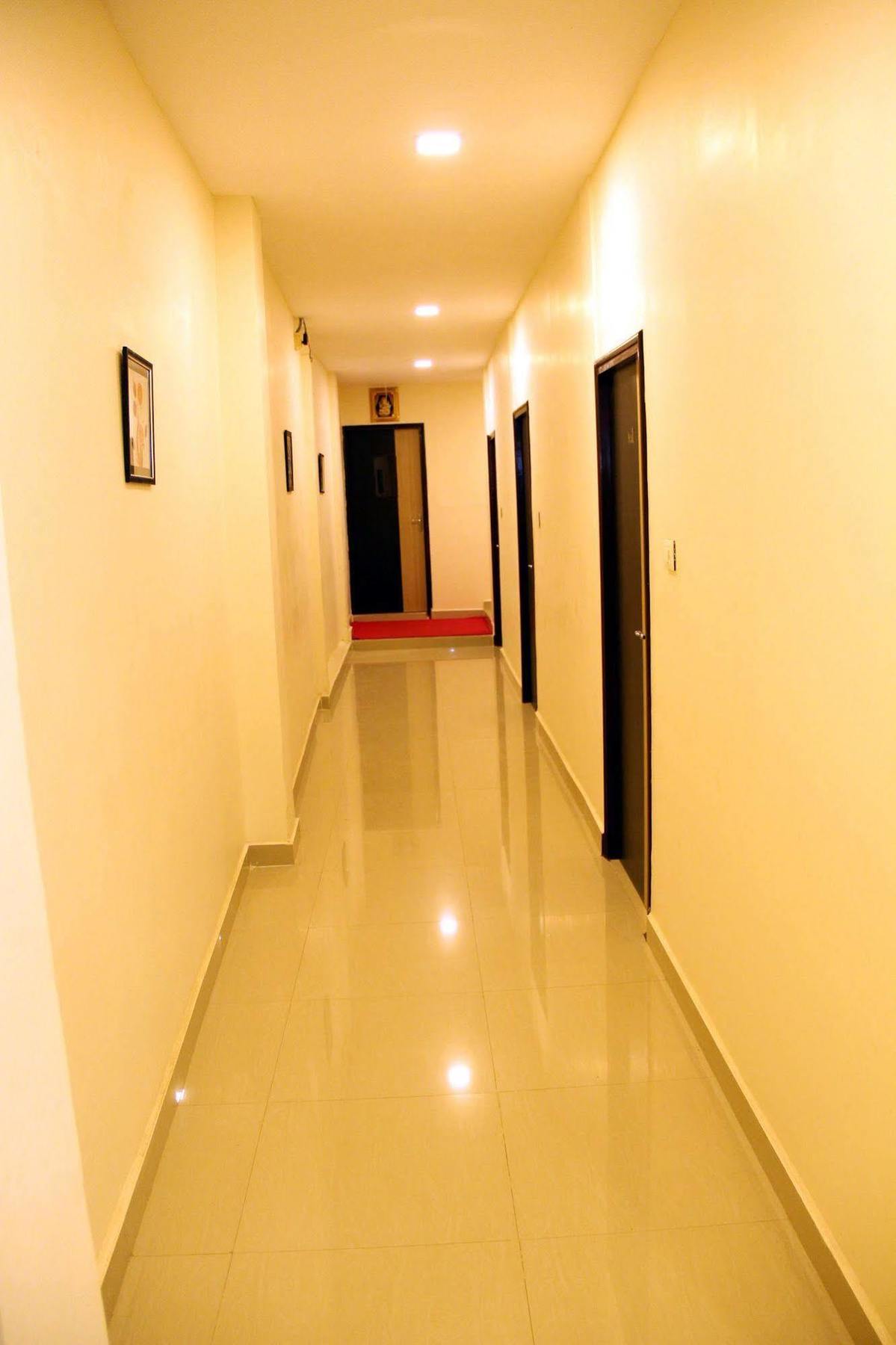 Kek Accommodation Chennai Eksteriør bilde